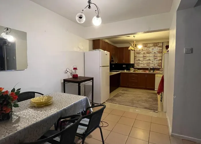 Alacati With Pool Çeşme